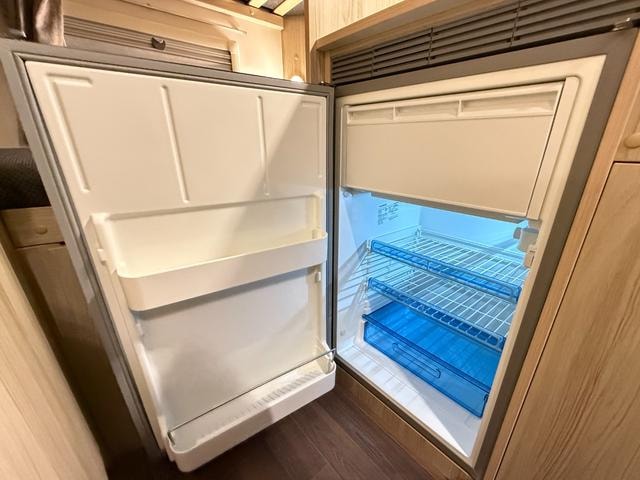 Миниатюра 24