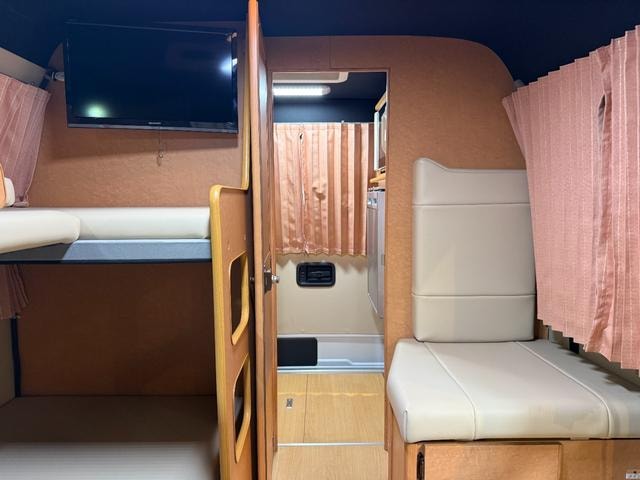 Миниатюра 32
