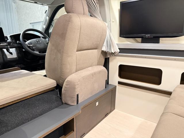 Миниатюра 14
