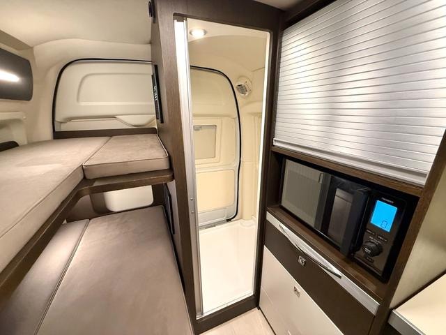 Миниатюра 29