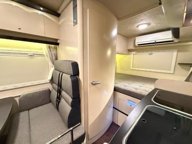 Миниатюра 16