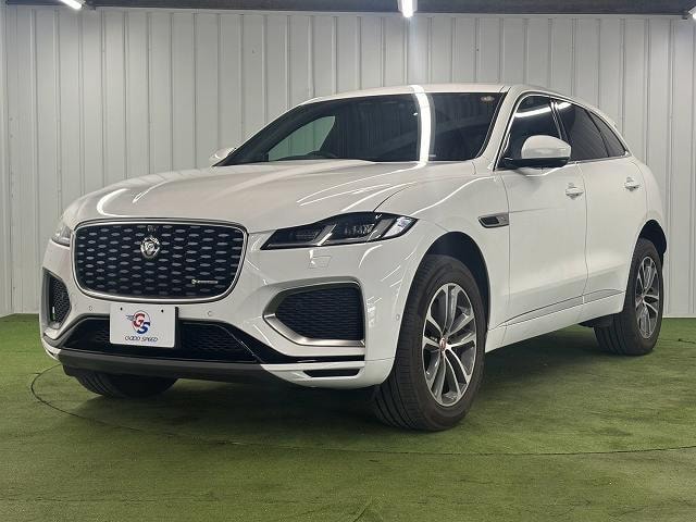 Jaguar F-PACE 2023 — фото автомобиля 1