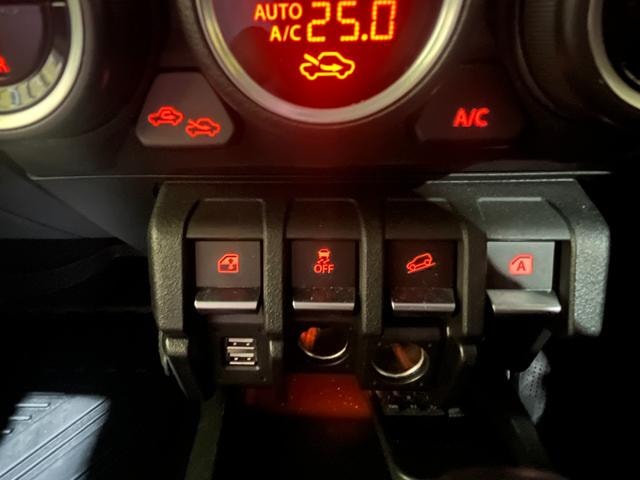 Миниатюра 24