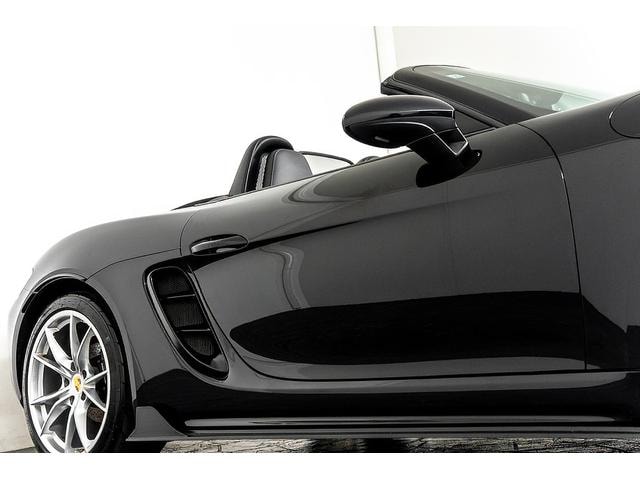 Миниатюра 19