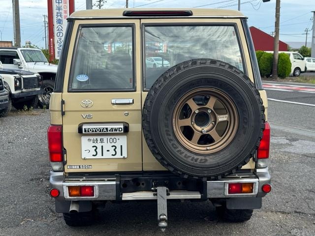 Миниатюра 6