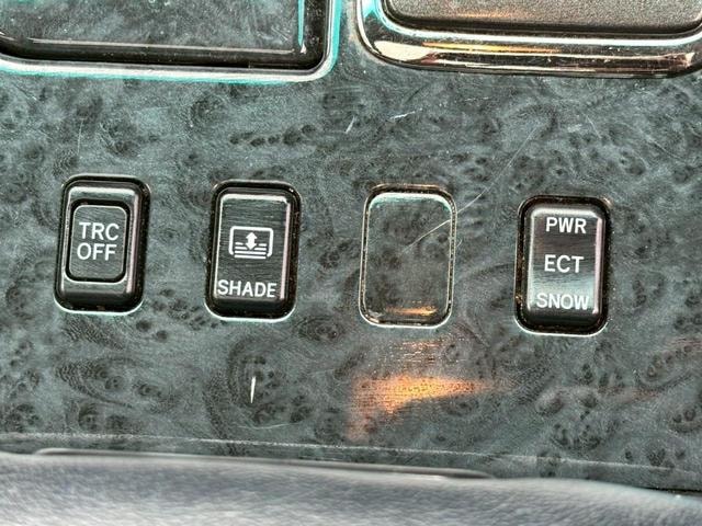 Toyota CROWN 2002 — фото автомобиля 1