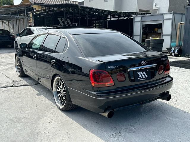 Миниатюра 30