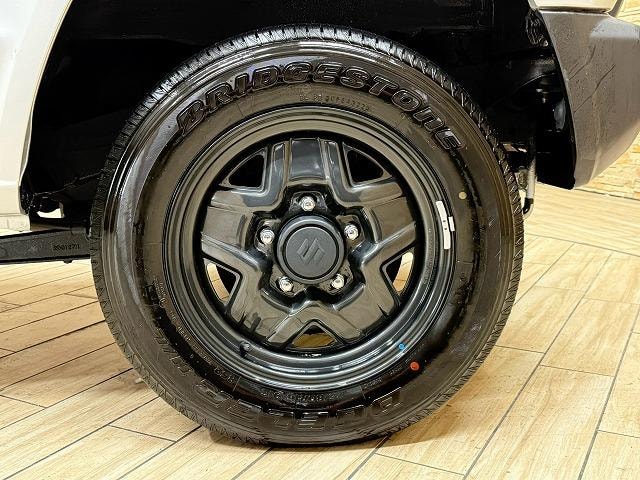 Миниатюра 28