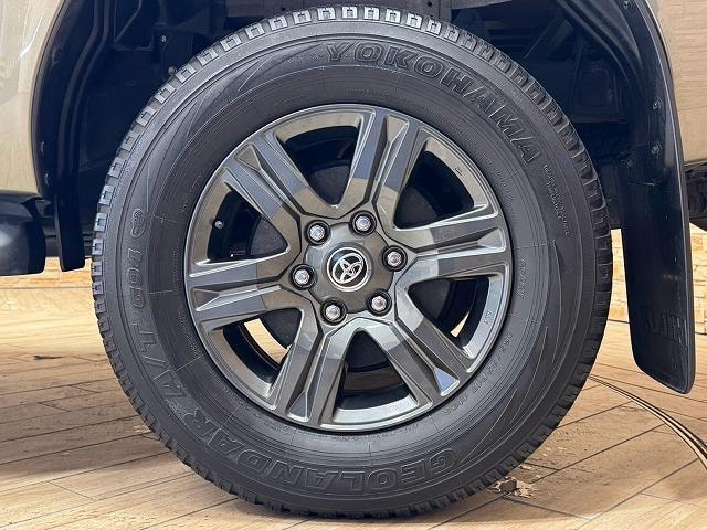 Миниатюра 28