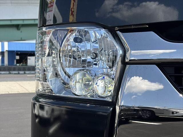 Миниатюра 32