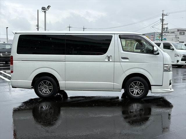 Миниатюра 18