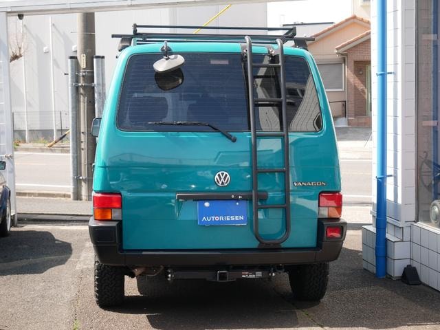 Миниатюра 22