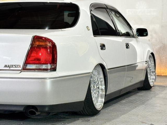 Миниатюра 28