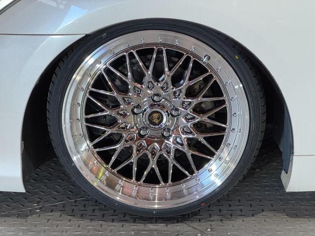 Миниатюра 11