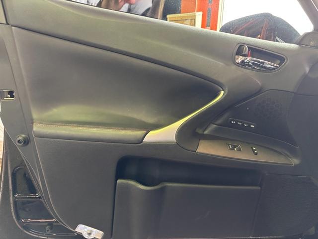 Миниатюра 77