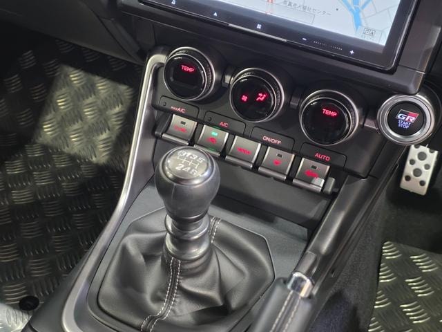 Миниатюра 24