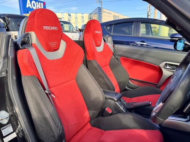 Миниатюра 22
