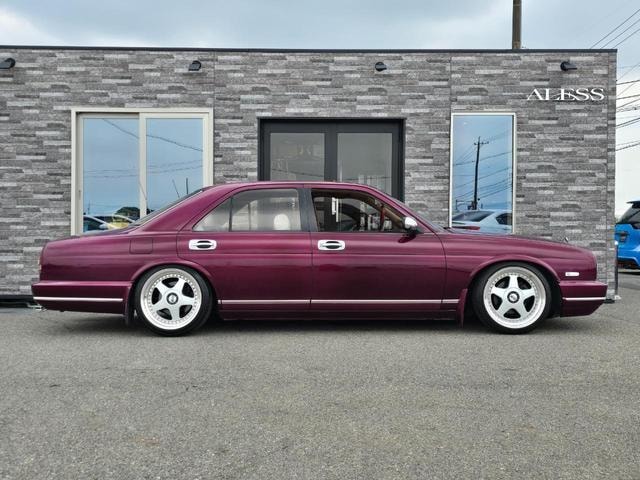 Миниатюра 18
