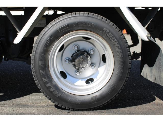 Isuzu ELF TRUCK 2018 — фото автомобиля 1