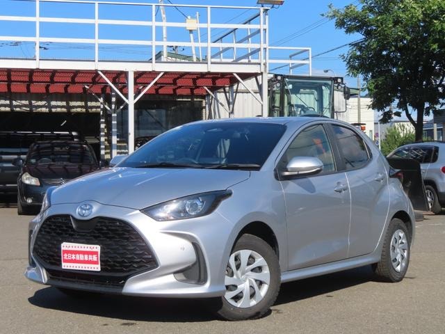 Toyota YARIS 2024 — фото автомобиля 1