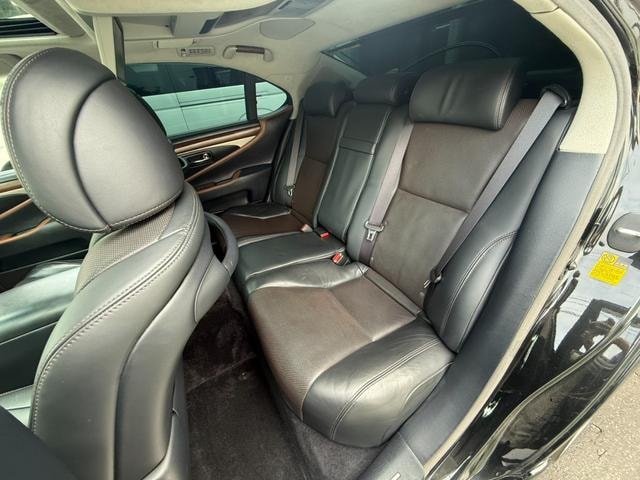 Миниатюра 44