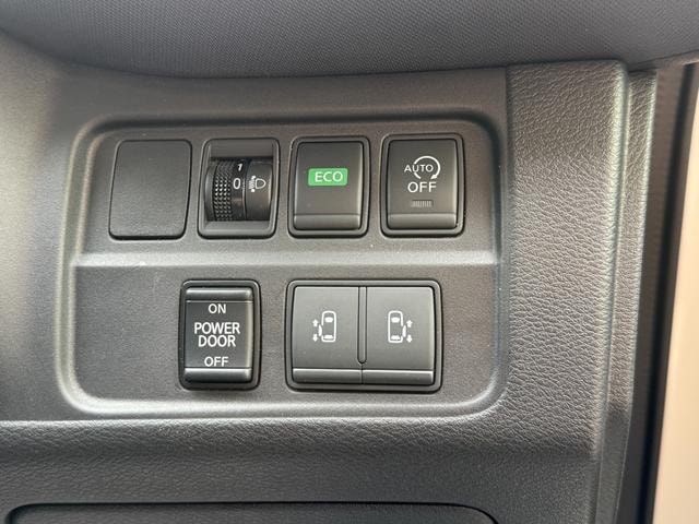 Nissan SERENA 2017 — фото автомобиля 1
