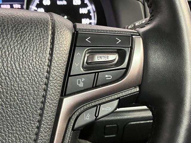 Toyota CROWN HYBRID 2016 — фото автомобиля 1