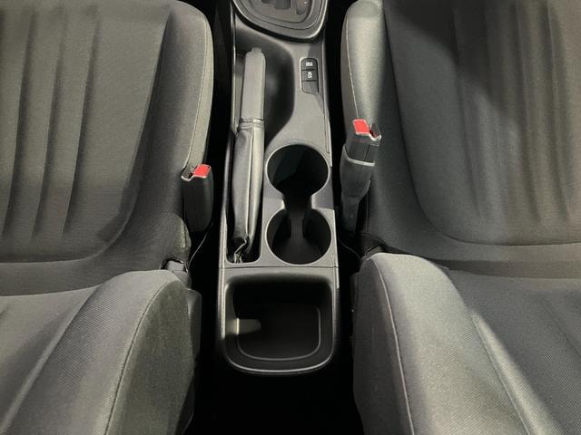Toyota YARIS 2024 — фото автомобиля 1