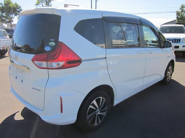 Honda FREED HYBRID 2018 — фото автомобиля 1
