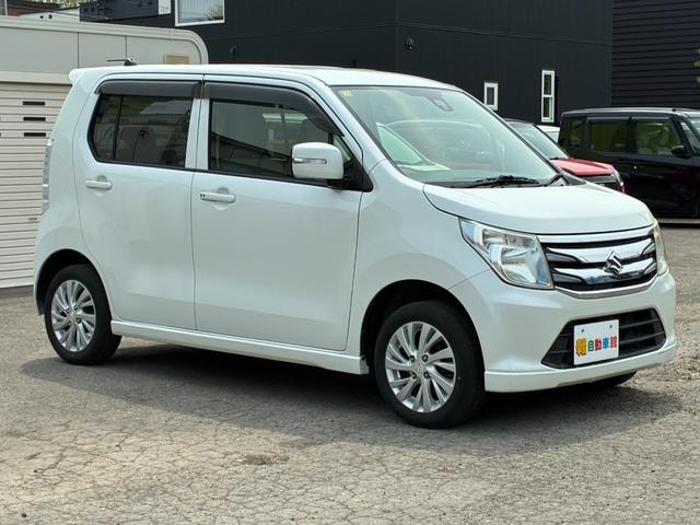 Suzuki WAGON R 2014 — фото автомобиля 1