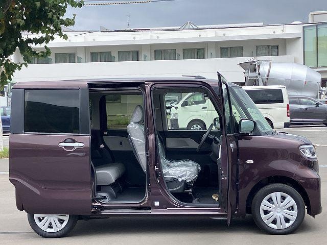 Daihatsu TANTO 2026 — фото автомобиля 1