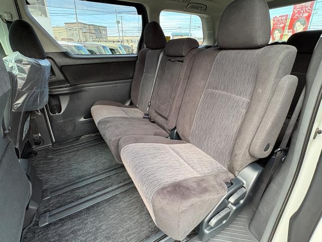 Toyota ALPHARD 2012 — фото автомобиля 1