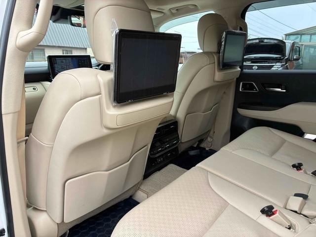 Миниатюра 37