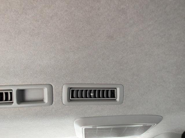 Toyota HIACE VAN 2010 — фото автомобиля 1