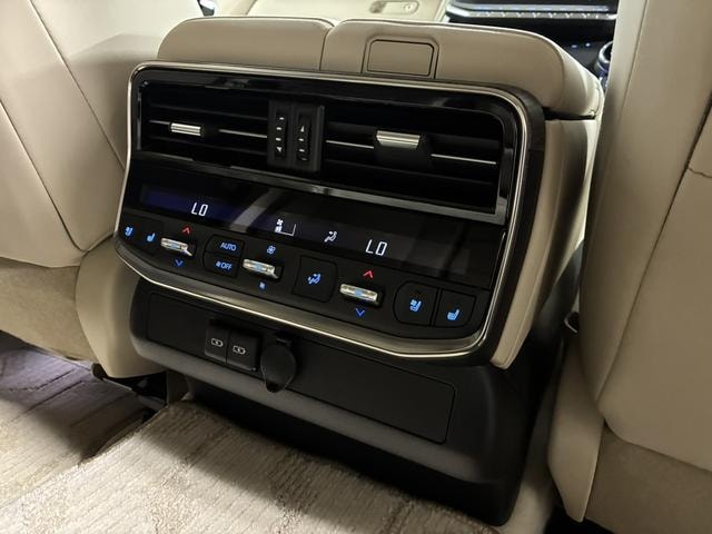 Миниатюра 27