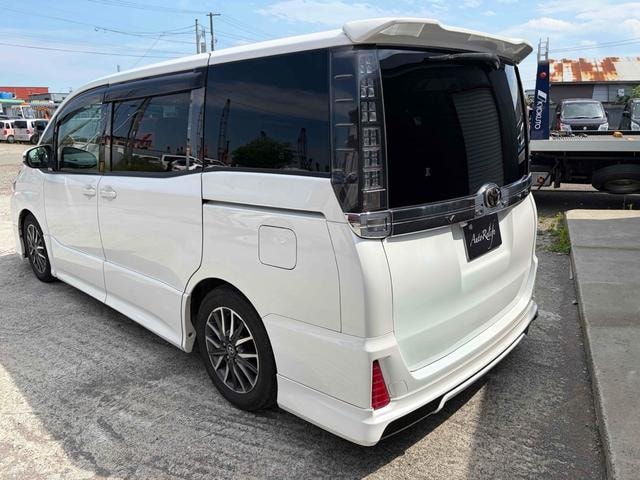 Миниатюра 18