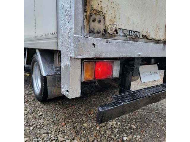 Isuzu ELF TRUCK 2010 — фото автомобиля 1
