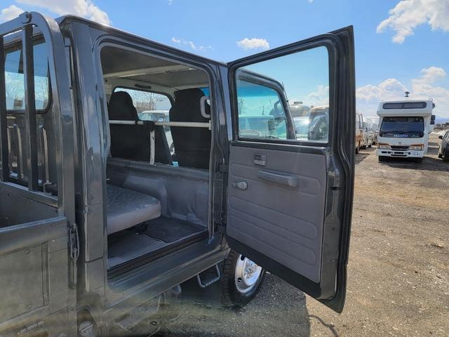 Миниатюра 37