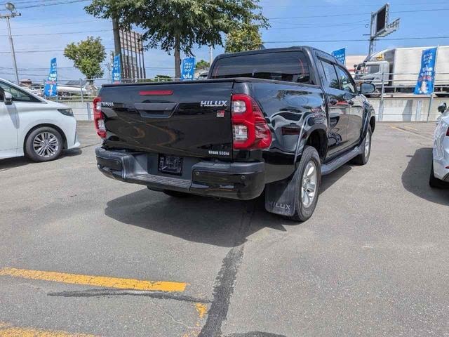 Миниатюра 17
