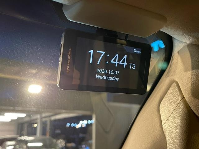 Миниатюра 12