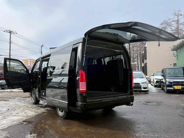 Миниатюра 28