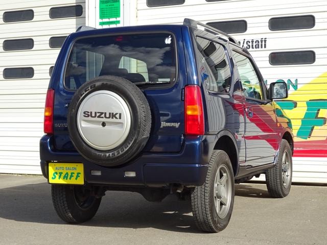 Suzuki JIMNY 2011 — фото автомобиля 1