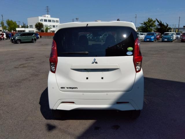 Mitsubishi EK WAGON 2021 — фото автомобиля 1