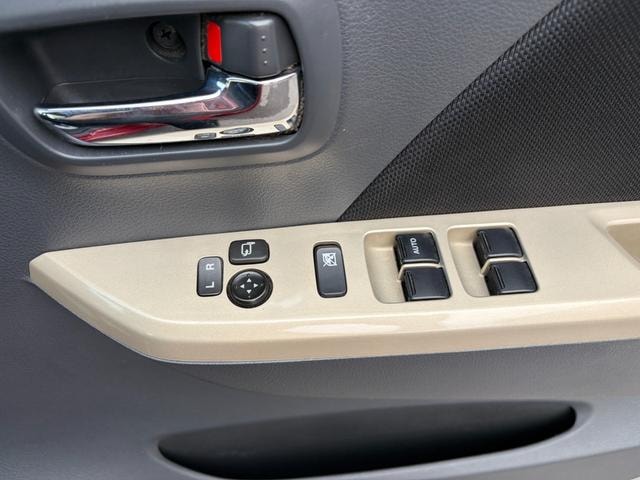 Suzuki WAGON R STINGRAY 2015 — фото автомобиля 1