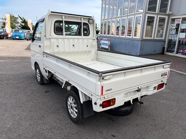 Миниатюра 32