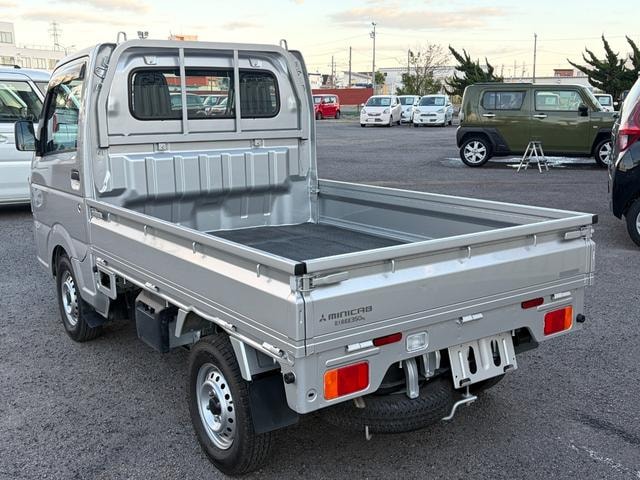 Миниатюра 17