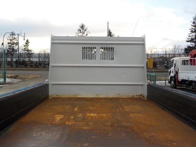 Миниатюра 12