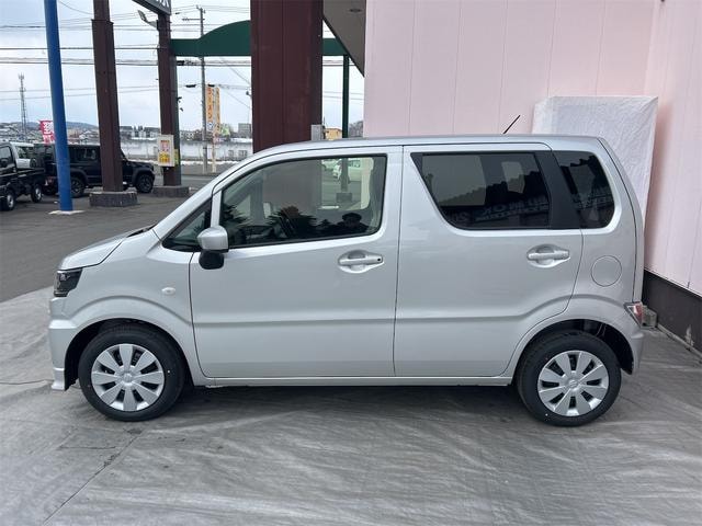 Suzuki WAGON R 2026 — фото автомобиля 1
