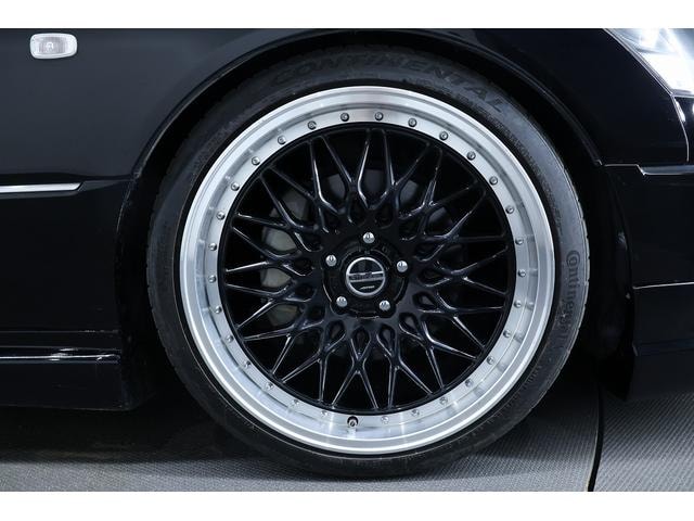 Миниатюра 28