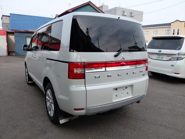 Миниатюра 16